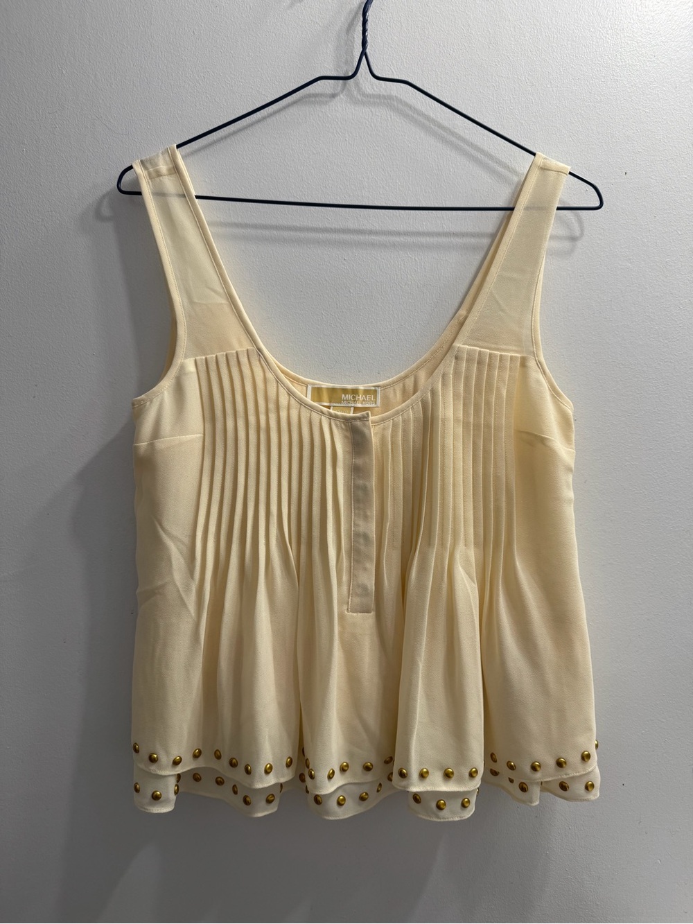Michael Kors Cream Pleated Sleeveless Tank with Gold Stud Hem
